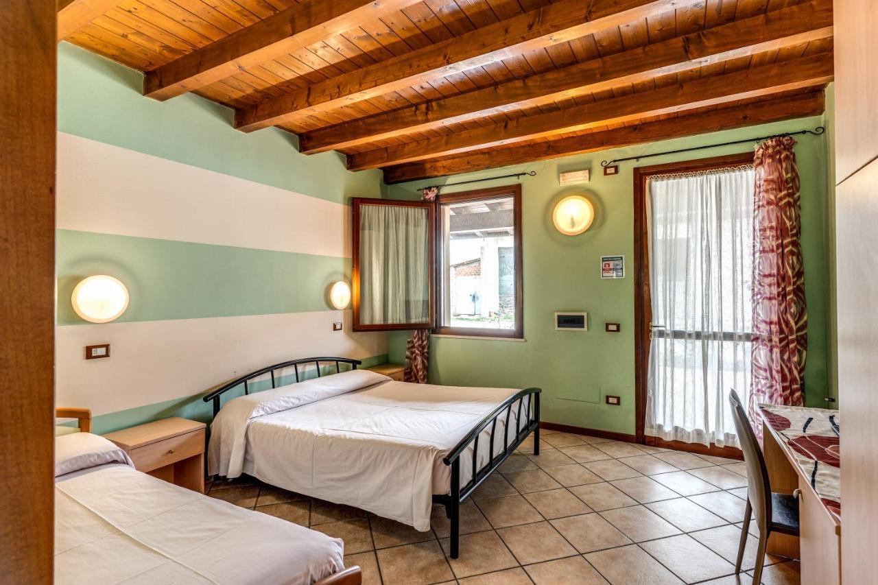 Agriturismo Pozzo Fiorito Castiglione Delle Stiviere Exterior photo