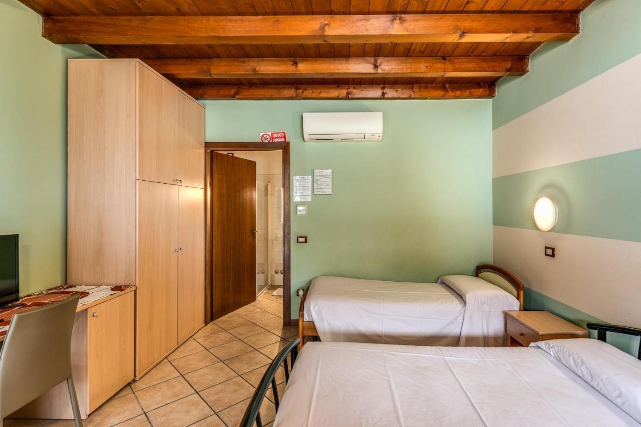 Agriturismo Pozzo Fiorito Castiglione Delle Stiviere Exterior photo